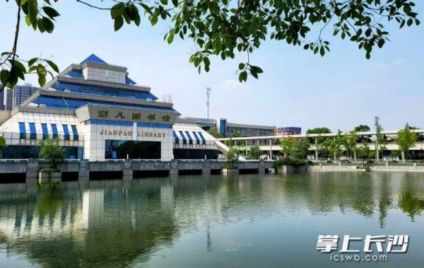 荣立通 百廿周南: 让教育滋养每一个生命的绽放